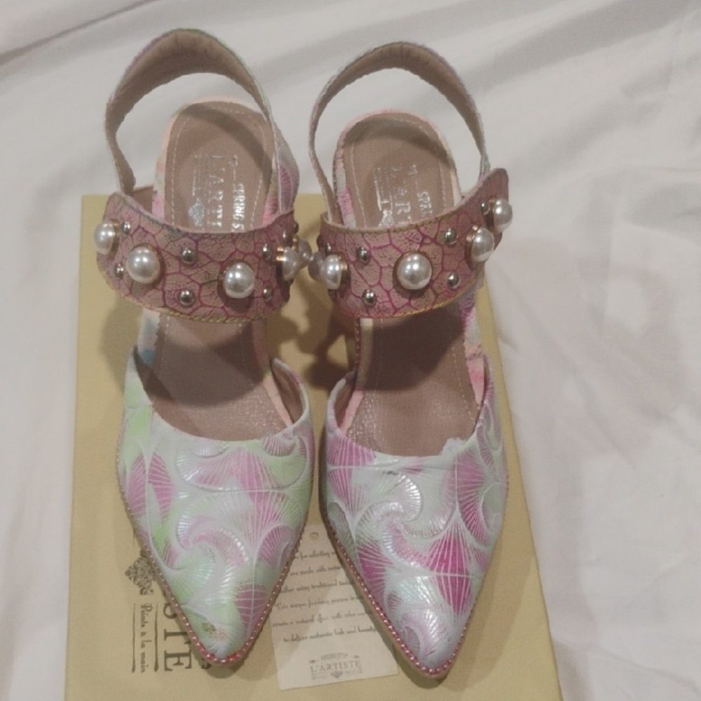 Elegant Pearl-Embellished Heels in Pink and Green
